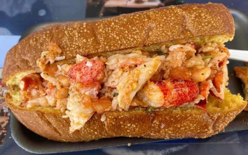 Park Seafood Lobster Roll